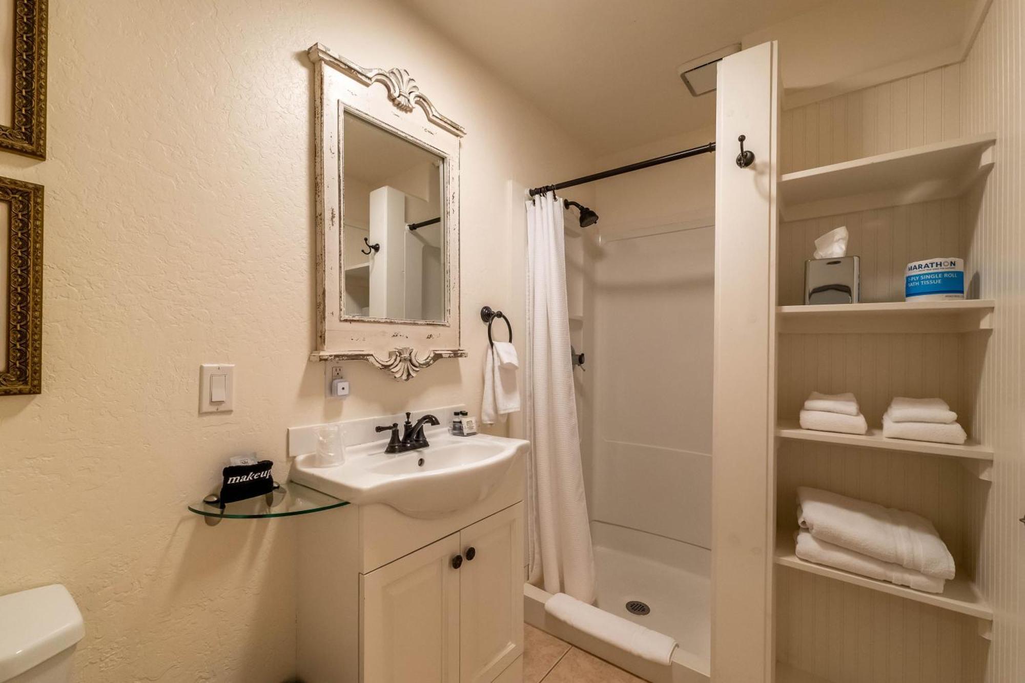 Bandon Marina Inn Екстер'єр фото